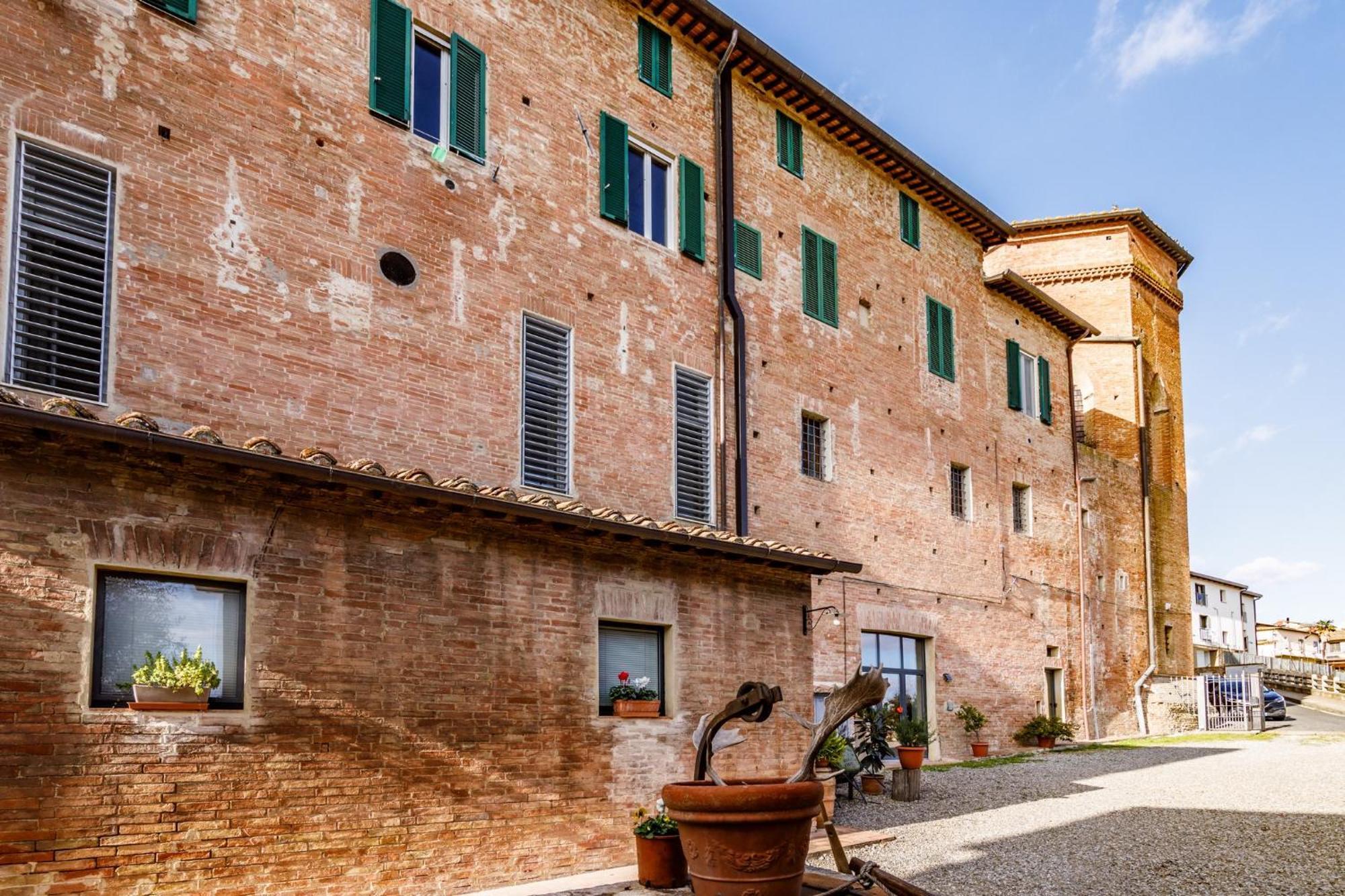 Porta Romana Elegant Apartments With Private Parking! Siena Ngoại thất bức ảnh